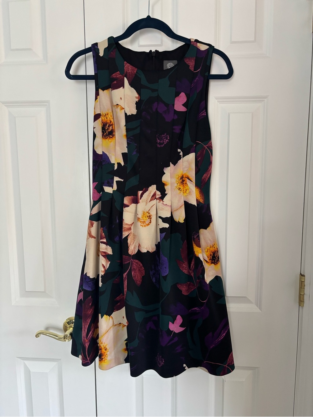 Vince Camuto Black Floral Fit-and-Flare Mini Dress with Cream Blooms